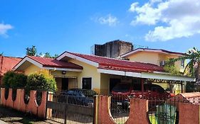 D' Alora Transient House